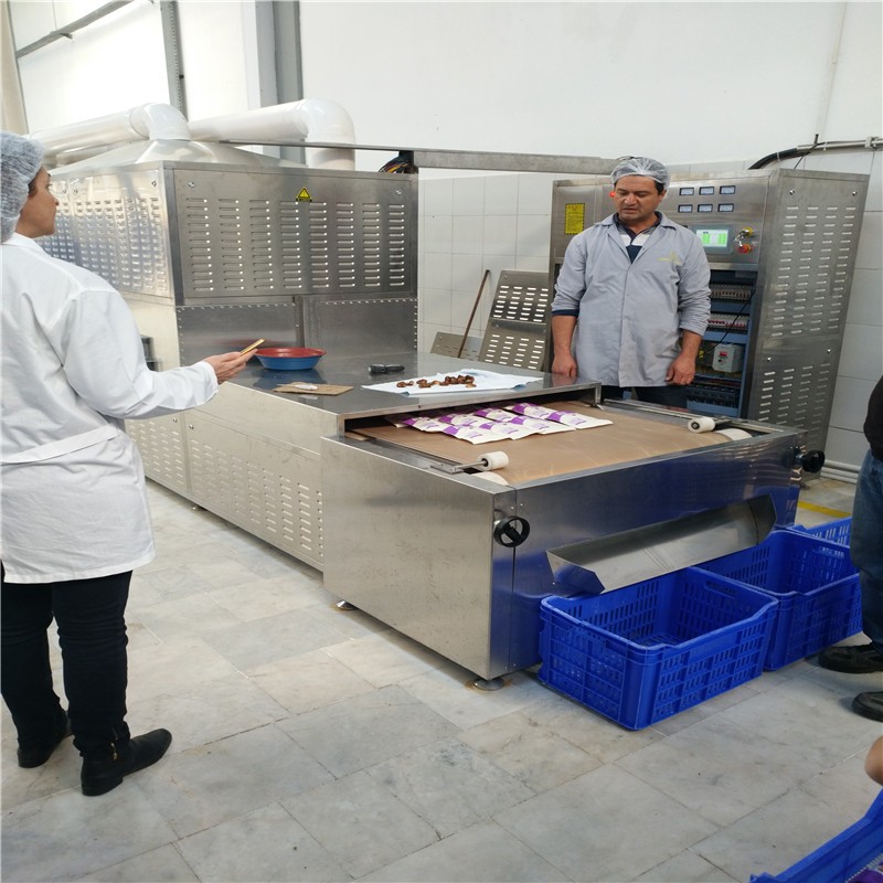 Using method of microwave sterilization equipment for bagged food