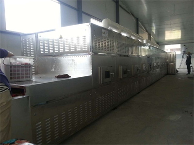 花瓣微波烘干設(shè)備與傳統(tǒng)烘干方式相比的優(yōu)勢