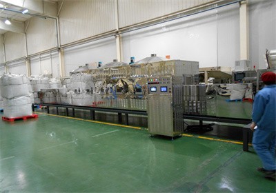 The production process of pumpkin seeds using microwave equipment for baking