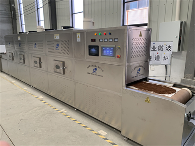 粉類物料相較于傳統(tǒng)烘干方法，微波烘干具有以下顯著優(yōu)勢